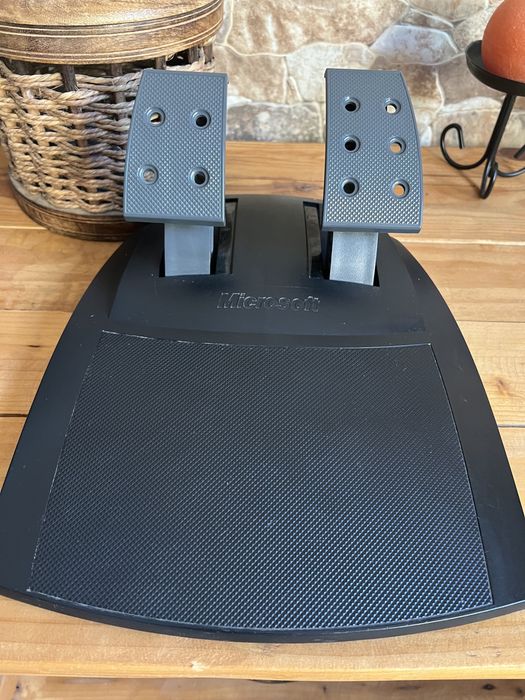 Microsoft Sidewinder Precision Racing Volante e Pedais