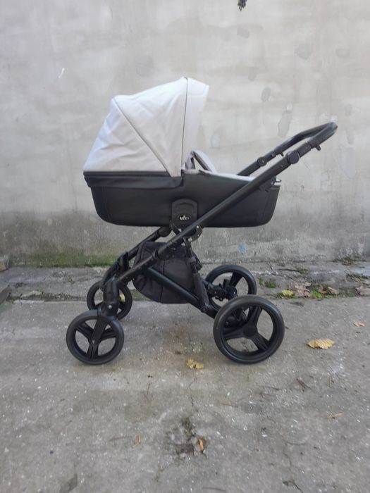 Коляска  2 в 1. Зима/лето