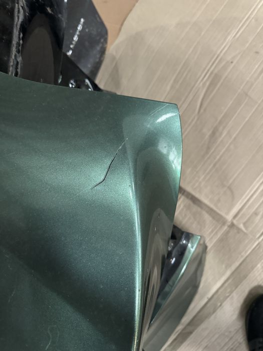 Ляди кришка tesla model Y