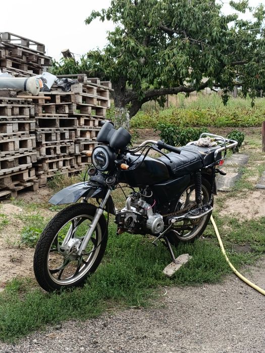 Продам мопед альфа 110 кубов