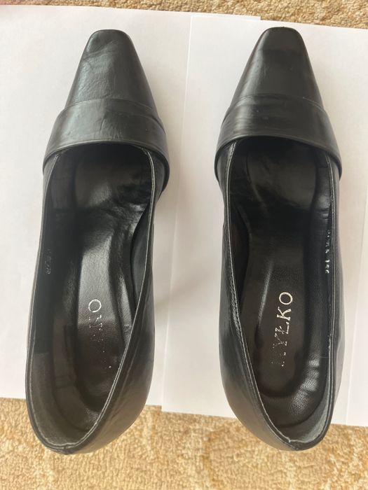 Buty damskie na grubszej szpilce skórzane firmy Ryłko rozmiar 37,5