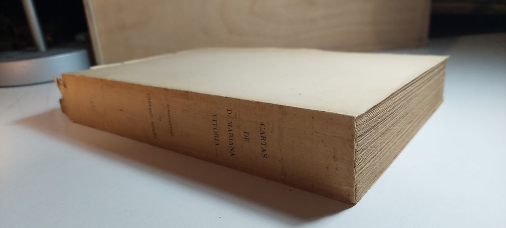 Cartas da Rainha D. Mariana Vitória para a sua Família de Espanha