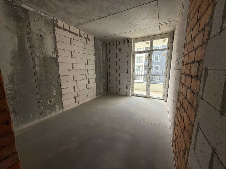 Продам 2-к квартиру 63,6 м²  ЖК Сінергія Сіті  Газ  Вид на ліс  єОселя