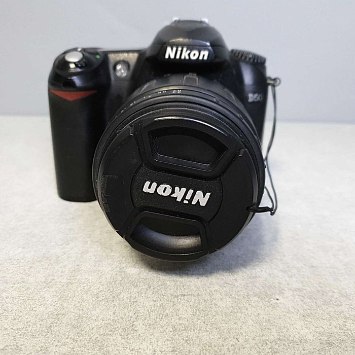 Фотоапарат Nikon D50 Kit