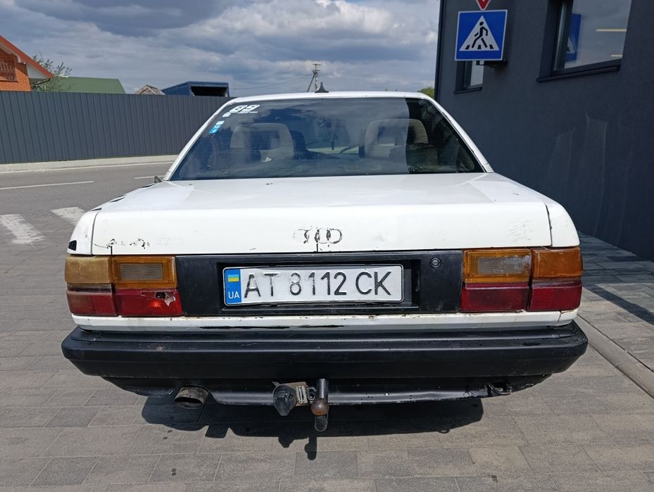 Audi 100 C3 1,8 газ бензин 500$