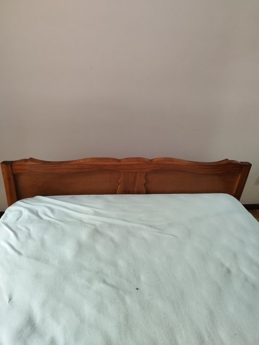 Cama casal c/ colchão