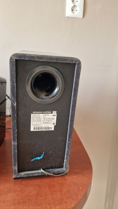 Sprzedam radioodtwarzacz  firmy LG