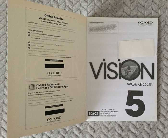 Vision 5 - zeszyt ćwiczeń z kodami do Online Practice i Dictionary
