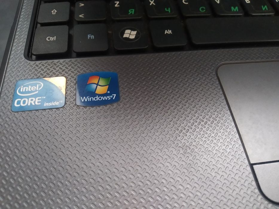 Ноутбук Acer Aspire 5733