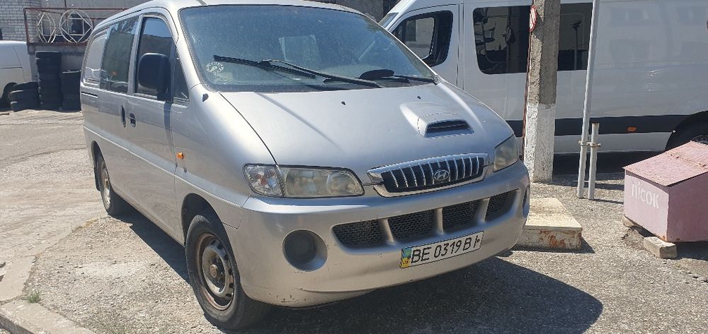 Хюндай н1 2004 2,5 CRDI