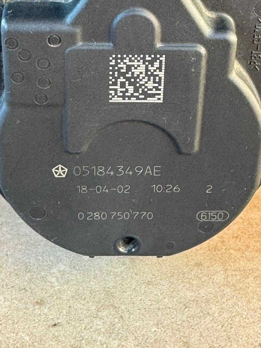 Заслонка дроссельная 05184349AE Dodge Journey 3.6