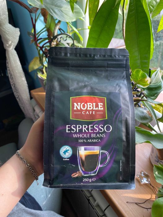 Kawa ziarnista Noble Espresso, 250 g, intensywność 4/5