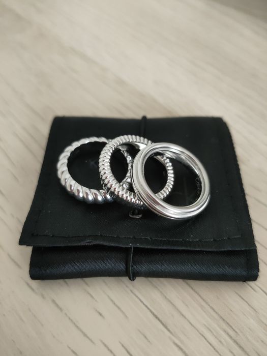 Trio de anéis Calvin Klein
