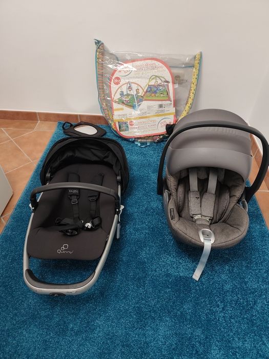 Ovo Cybex Platinium + carrinho Quinny Mood ·