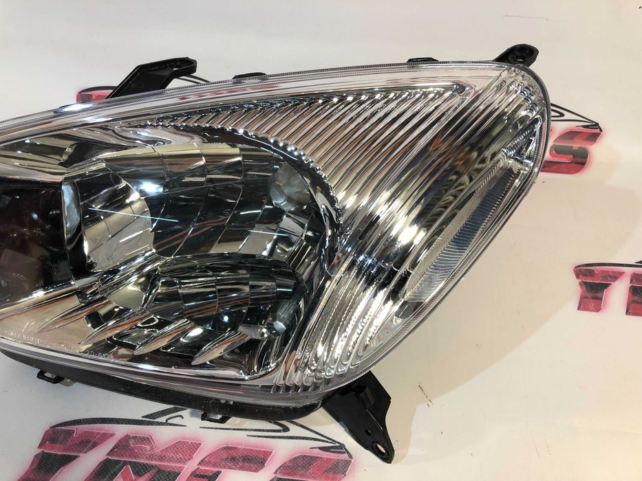 Farol Frente Otica TOYOTA RAV 4 ESQUERDO TYC
