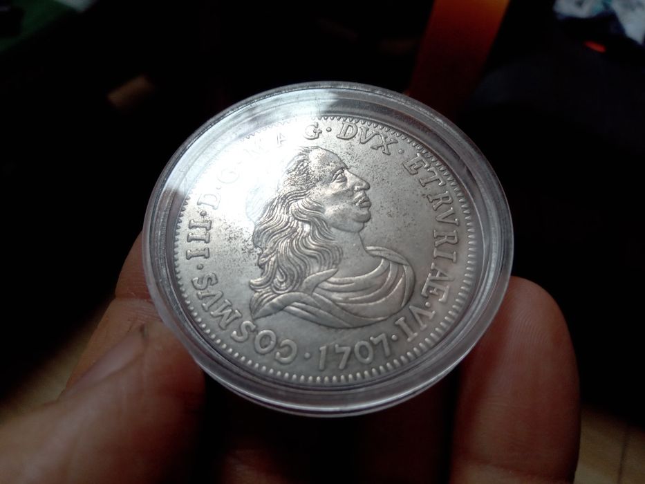 Moneta talar pater 1707 cosmvs lll