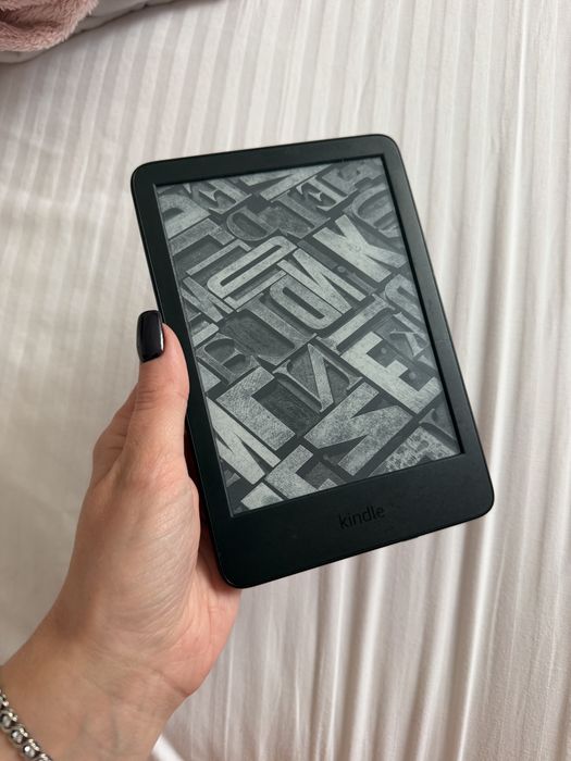 Продаю електронну книгу Kindle