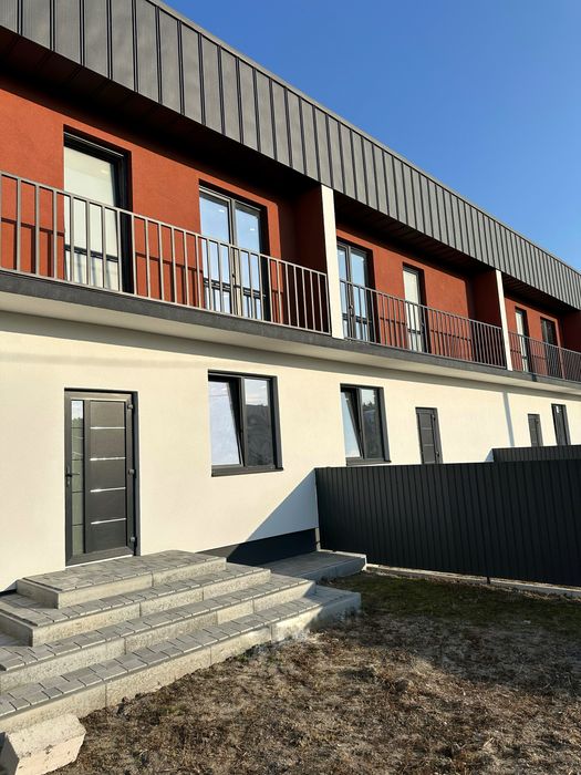 Продаж котеджів 101 м. кв