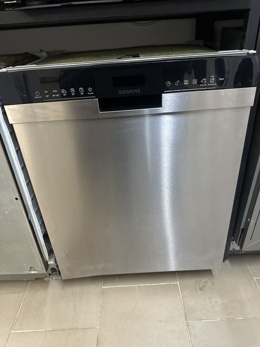 Посудомоечная машина посудомойка Міле