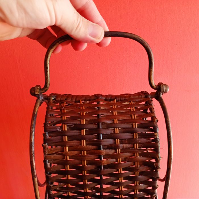 Stojak na wino lub inne trunki