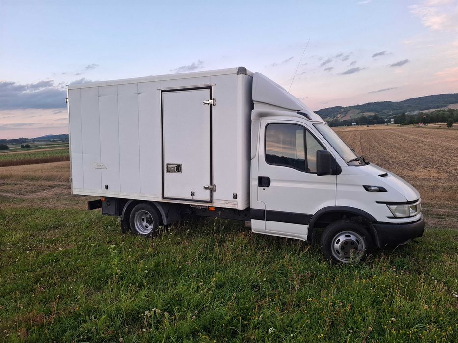 Iveco Daily (kontener,na bliźniaku, pod wywrotka)) oryginał przebieg!