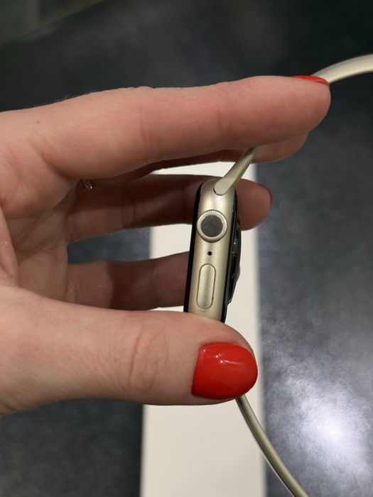 Жіночі часи Apple watch 8 41 mm