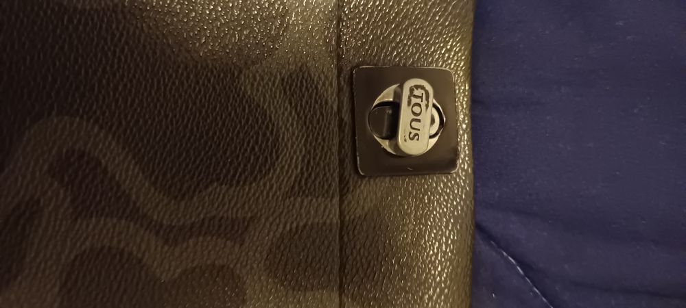 Saco tous preto e cinza