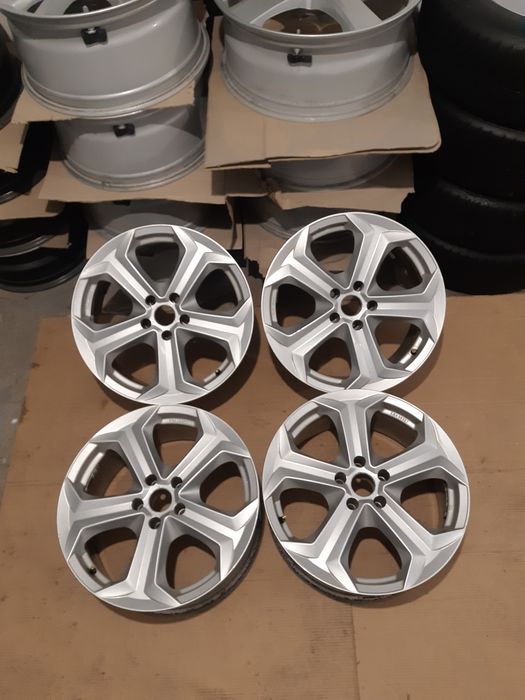Тітіни,диски 5/112 r18 ALUTEC ГАРНИЙ СТАН