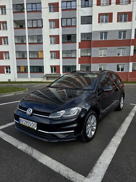 Продам Volkswagen Golf 7   Variant  2018 года, ресталинг