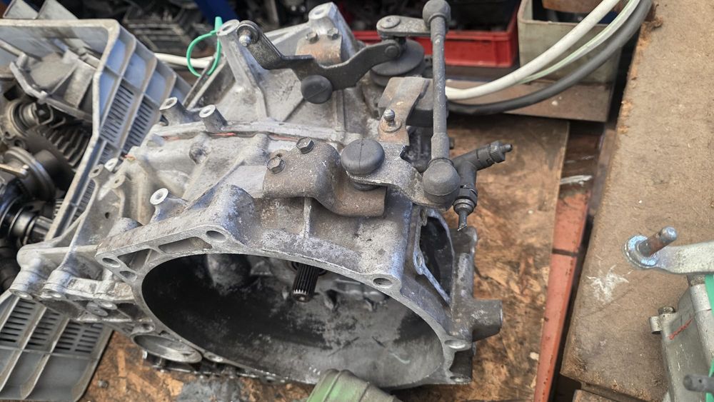 Skrzynia Biegów Manualna  Mitsubishi  Onlander 2,0 diesel 4 x 4