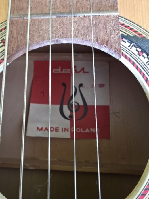 Gitara akustyczna