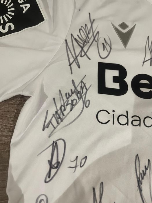 Camisola Vitória SC - Época 18/19 Autografada
