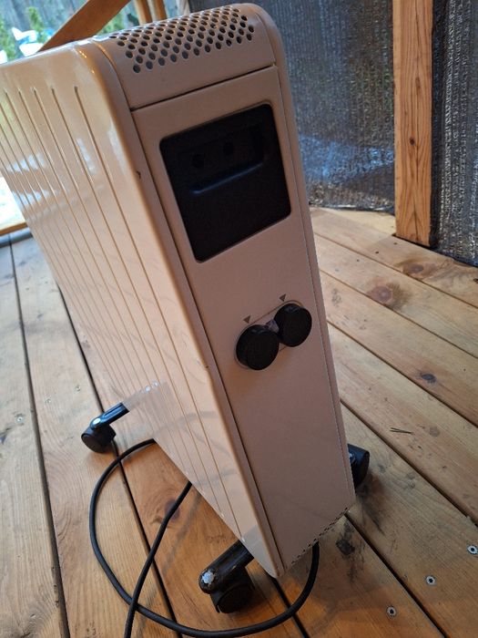 Grzejnik elektryczny 2500W termostat kamień