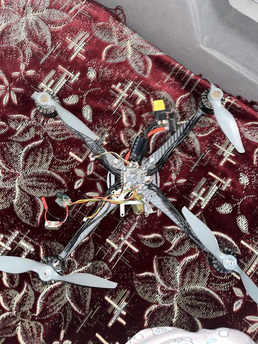 Продам  FPV-дрон