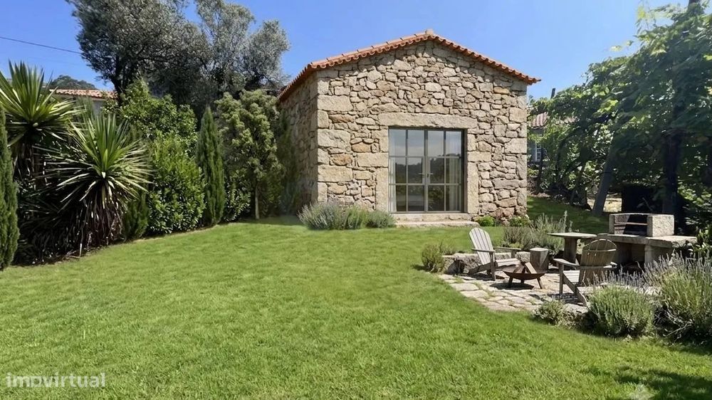 Terreno com Ruína p/Reconstrução, em Cibões, Terras de Bouro
