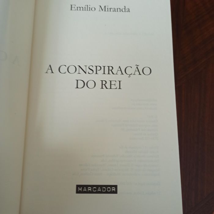 "A conspiração do Rei" de Emílio Miranda