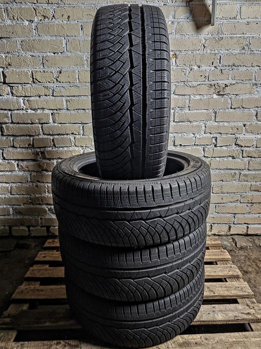Зимові 245/45r18 Michelin | 2024 | 8/7mm | Made in Spain | Преміум шини | Комплект / 4шт | Ідеальний стан, без пошкоджень, без ремонтів, без дефектів