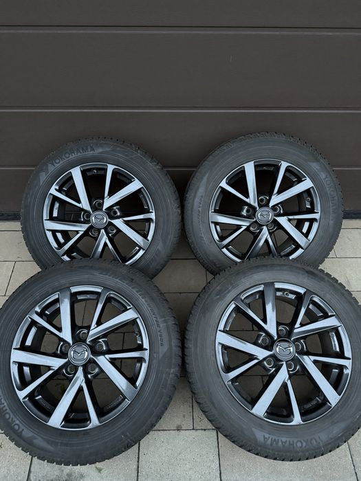Mazda 3 gen.IV , oryginalne felgi+opony zimowe 205/60 R16