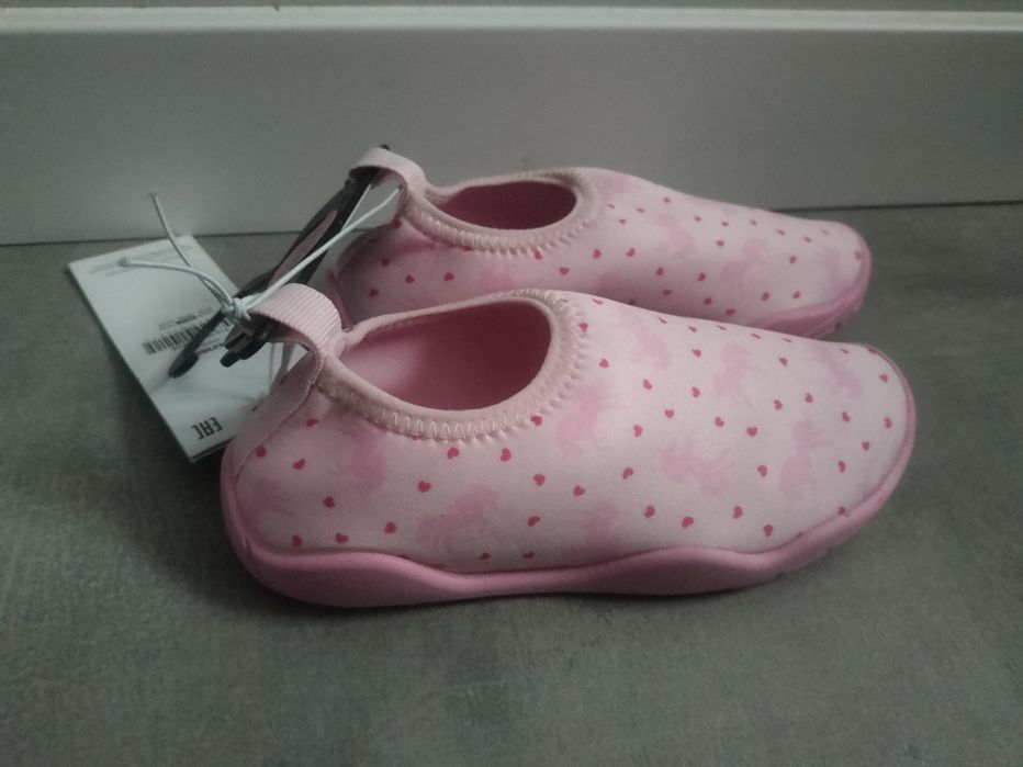 Różowe dziecięce buty do wody, rozm. 26/27