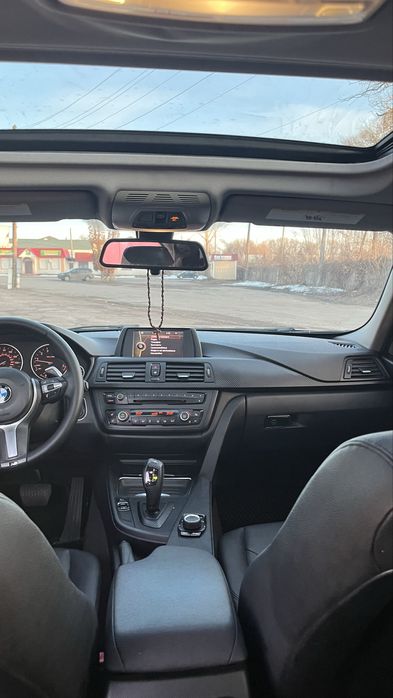 BMV f30 . Авто в гарному стані . Робити нічого не потрібно