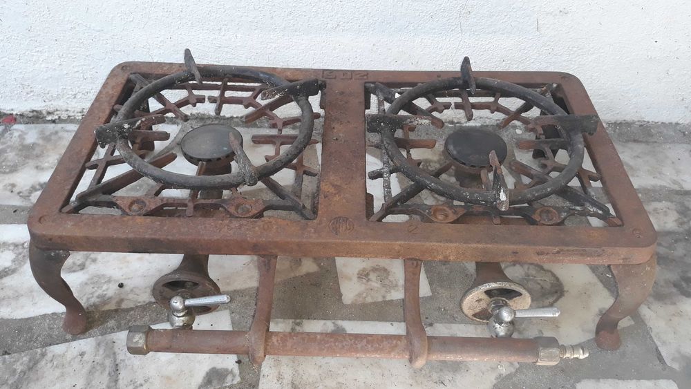 Fogão Antigo em Ferro