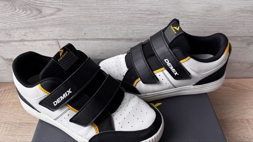 Кросівки кеди 37