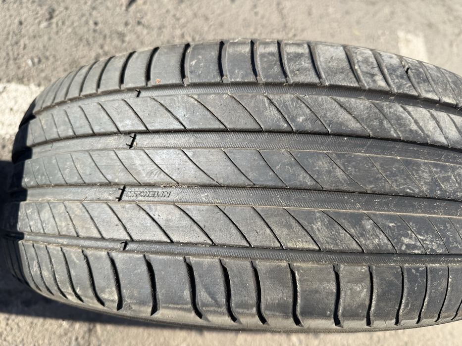 Michelin 205/50 r17