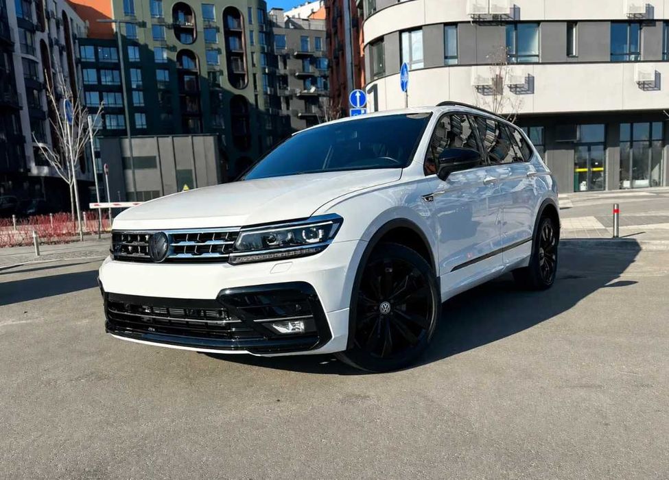 Volkswagen Tiguan R-Line 2.0TSI 2020
