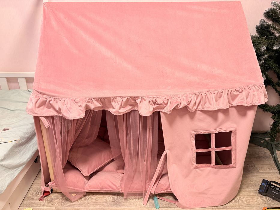 Детский домик , очень красивый