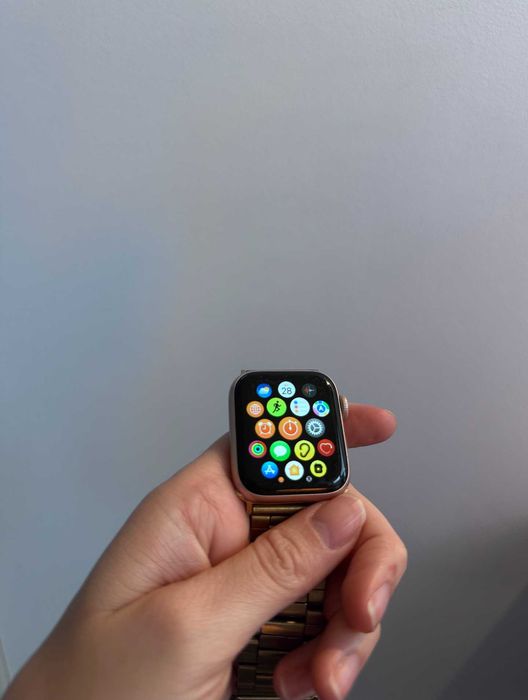 Apple Watch Series 5 40mm Gold Alu Pink оригінал