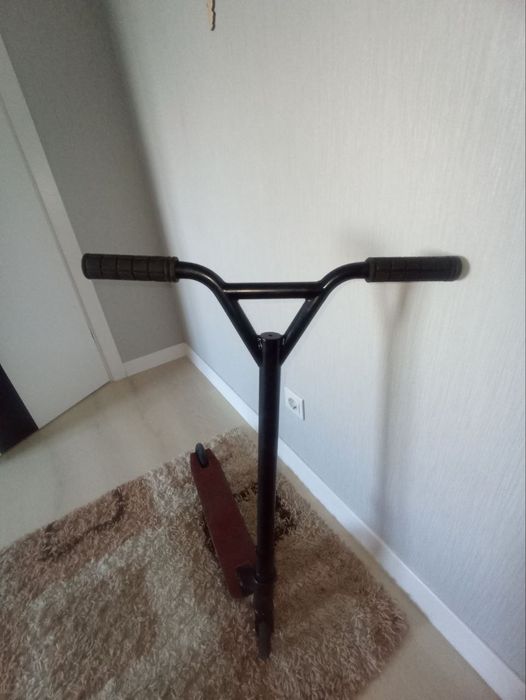 Продам трюковий самокат