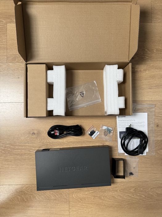 Switch Netgear MS510TX