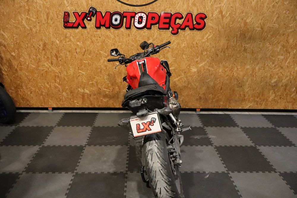 Honda CB650F ano 2018 para peças