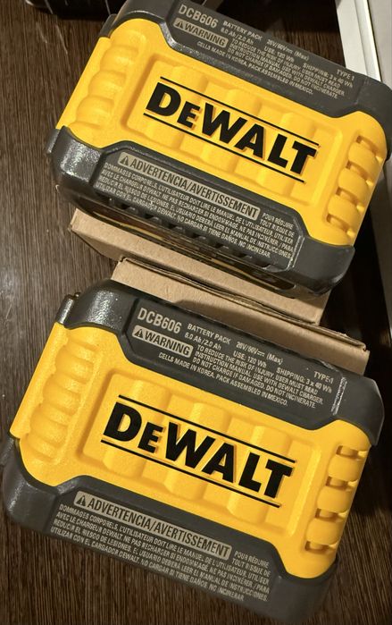 DeWalt Flexvolt 6Ah  DCB606 Орігинал з США !!